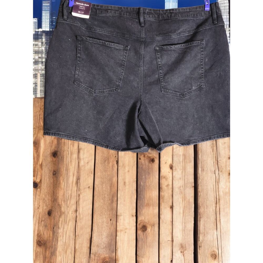 Ava & Viv Womens 26 Plus Black Bermuda Jean Shorts High Rise Denim Relaxed NWT - Picture 8 of 10